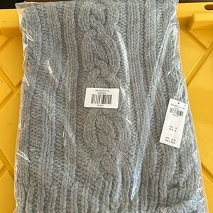 Hollister Knit Scarf